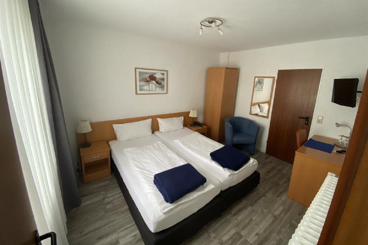 Hotel Apartments Restaurant Cala Luna Marburg エクステリア 写真